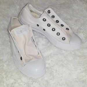 5 for $25 Chuck Taylor Allstar Low Converse Mens 4 Womens 6